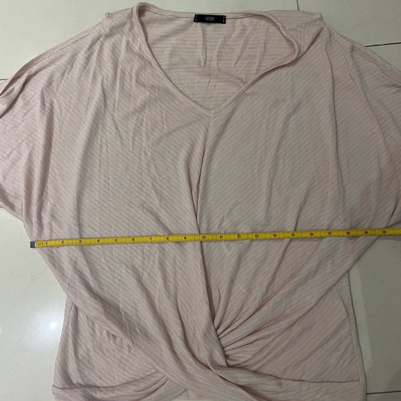 Cold Shoulder Slouchy Sweater Top - Picture 4 of 4